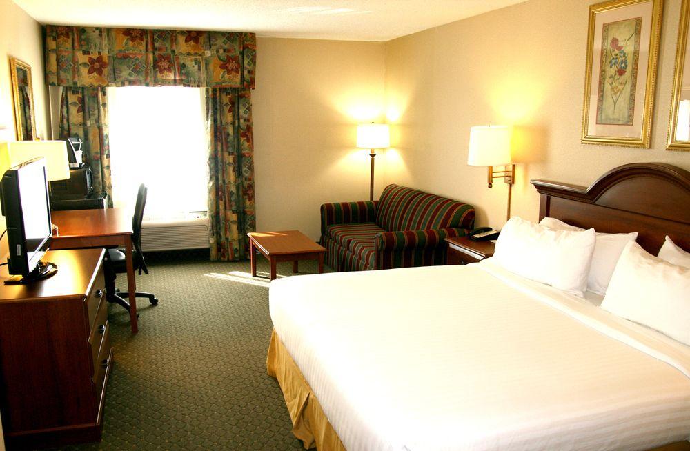 Comfort Inn & Suites Near Route 66 Линкольн Экстерьер фото