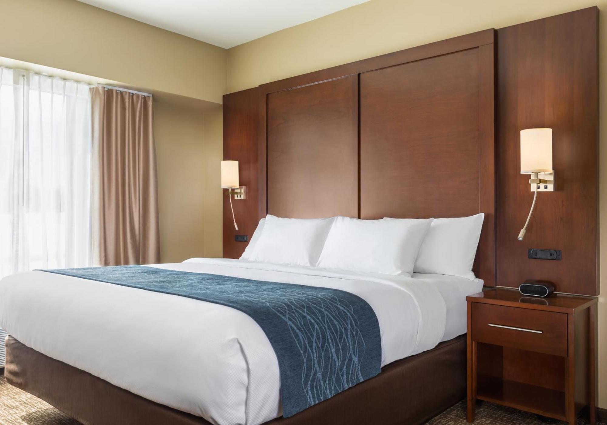 Comfort Inn & Suites Near Route 66 Линкольн Номер фото